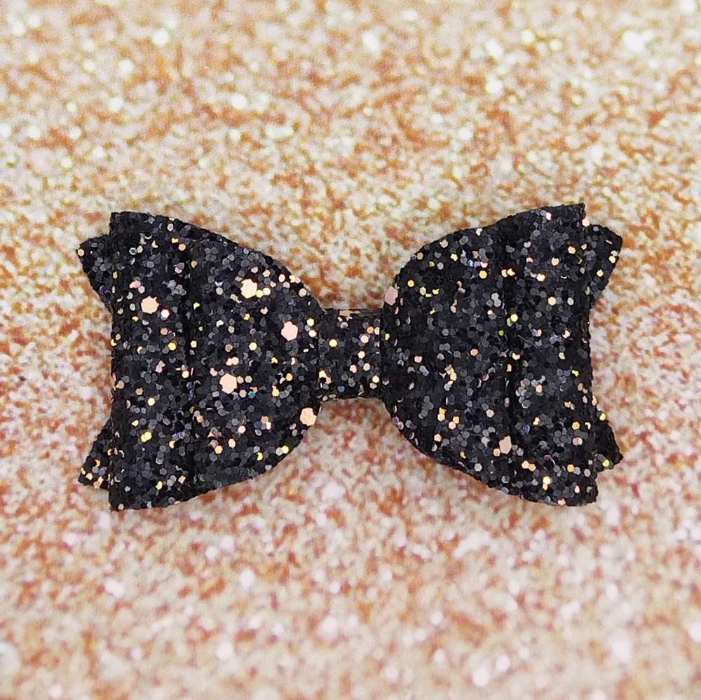 Χειροποίητος φιόγκος μαυρος γκλιντερ κλιπ στεκα