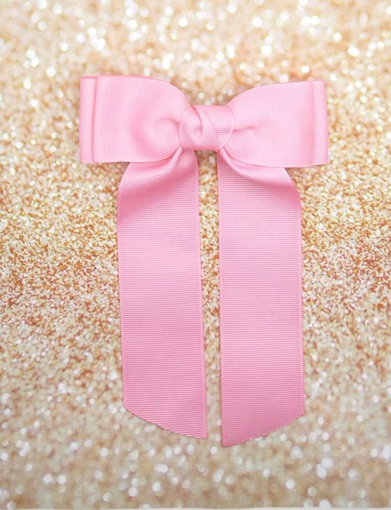 ΦΙΟΓΚΟΣ ΣΕ ΚΟΡΑΛΙ ΡΟΖ ΧΡΩΜΑ ΣΕ ΚΟΡΔΕΛΑ ΜΕ ΜΠΑΡΕΤΑ